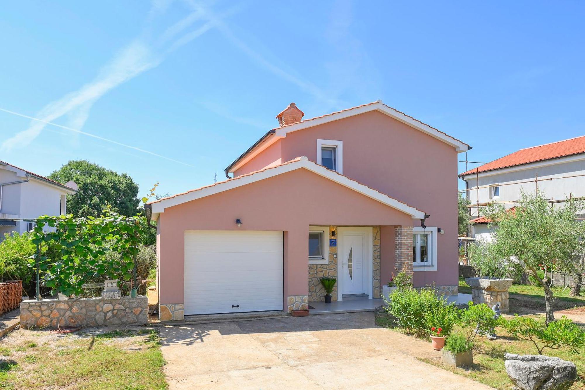Vacation House Ulika Gabonjin Ngoại thất bức ảnh