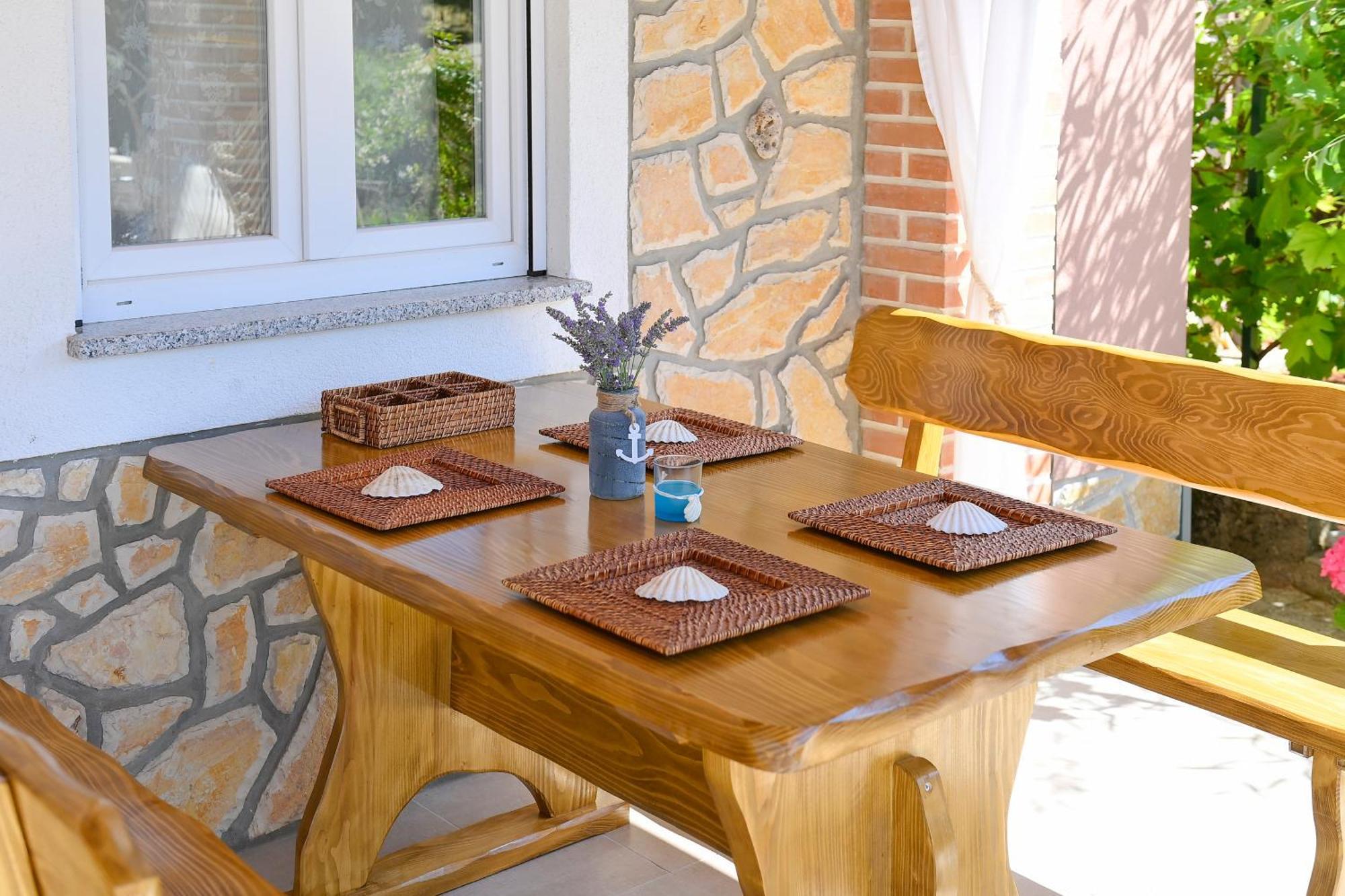Vacation House Ulika Gabonjin Ngoại thất bức ảnh