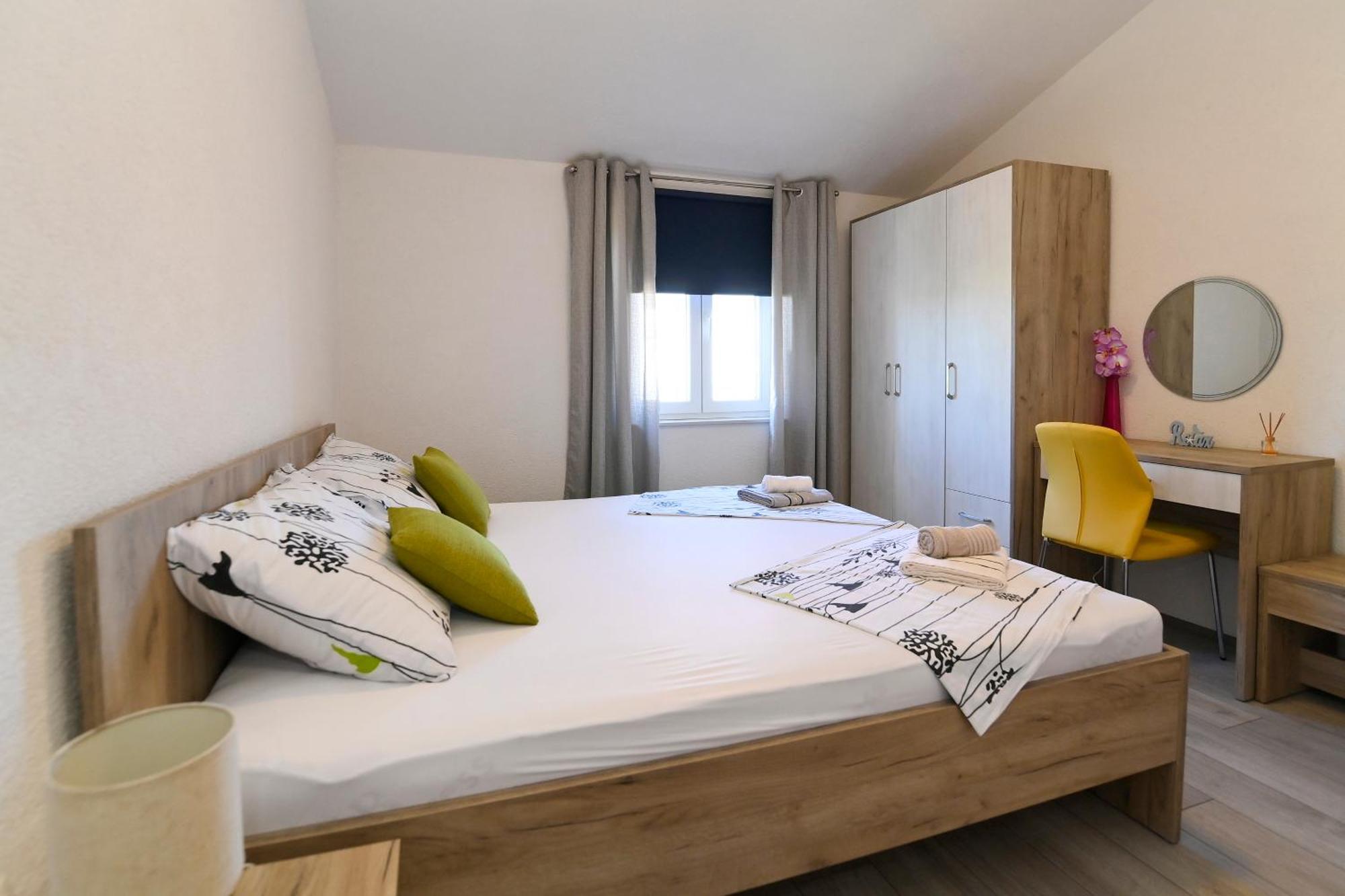 Vacation House Ulika Gabonjin Ngoại thất bức ảnh