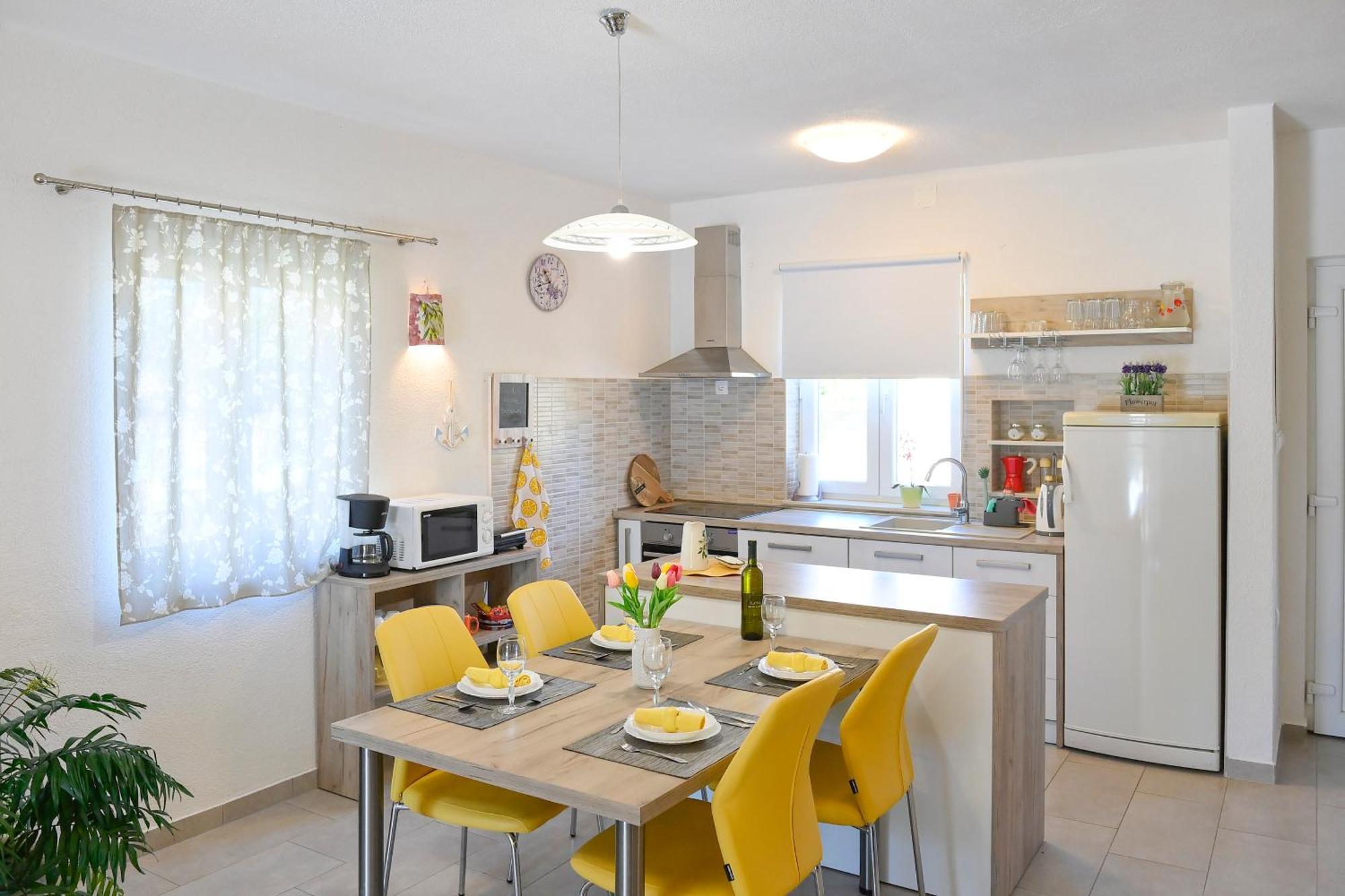 Vacation House Ulika Gabonjin Ngoại thất bức ảnh