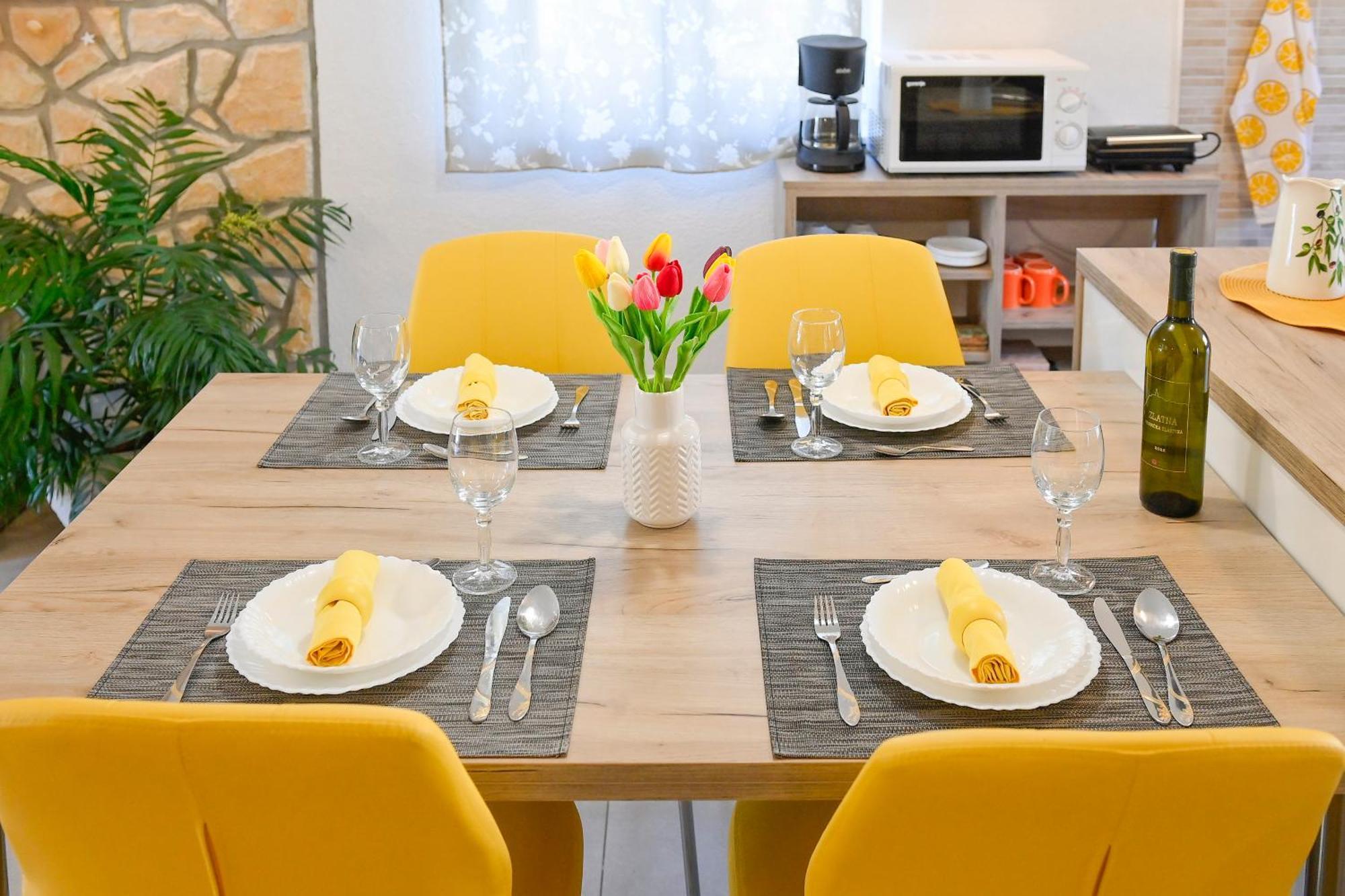 Vacation House Ulika Gabonjin Ngoại thất bức ảnh